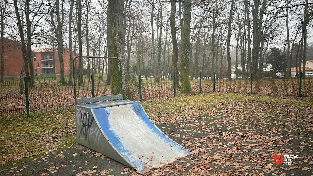 Breuillet skatepark